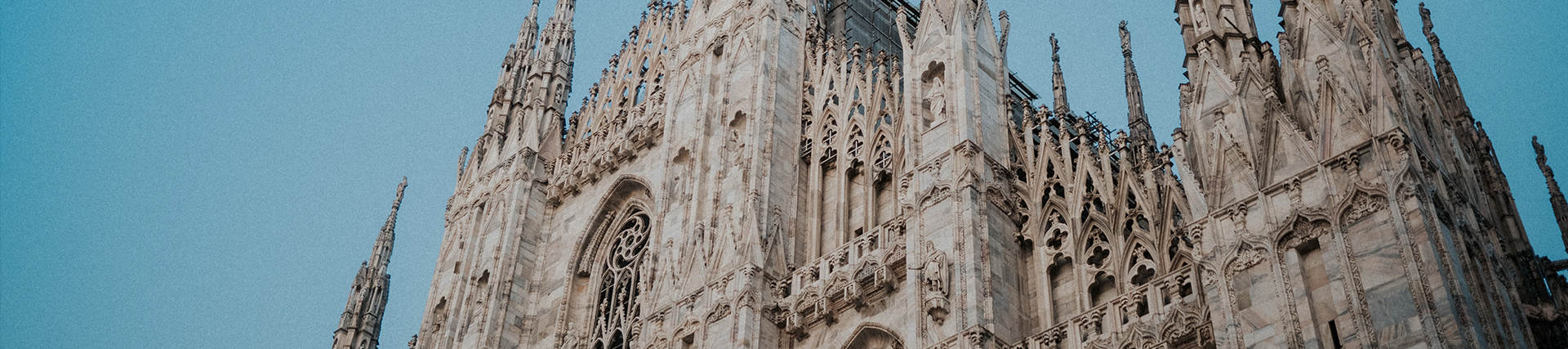 Milan banner desktop